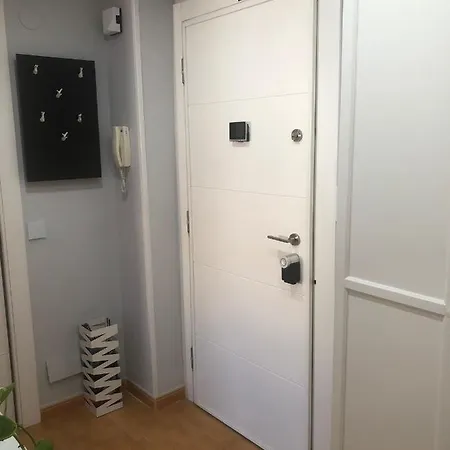 Apartamento Huelin Playa Con Parking Cerca Centro